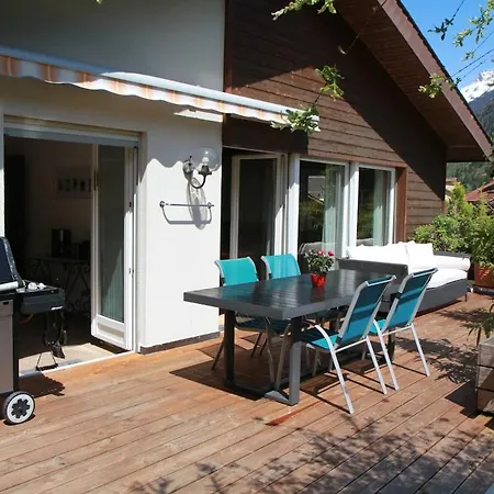 Alpine Escape With Swiss Fondue Hut And Mountain Views アパート ヴィルダースヴィル